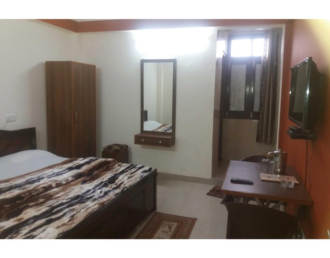 Hotel Rock Stone Mussoorie Exterior photo